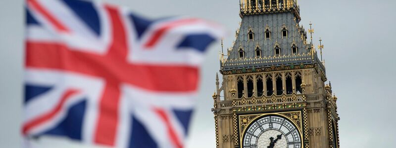 Vertreter der Wirtschaft hoffen auf weitere Annäherungen Großbritanniens an die EU. (Symbolbild) - Foto: Hannah Mckay/epa/dpa-tmn