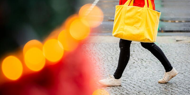 Insgesamt zeigen sich bislang nur 17 Prozent der Unternehmen mit dem Verlauf des Weihnachtsgeschäfts zufrieden. - Foto: Christoph Soeder/dpa