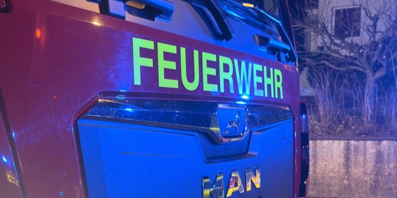 FW-DT: Brennende Mikrowelle löst Feuerwehreinsatz in Hiddesen aus - Foto: presseportal.de