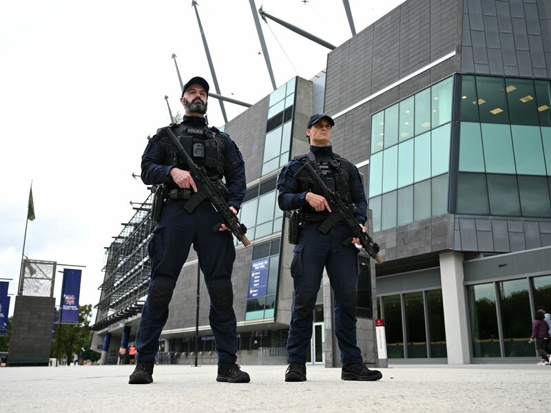 Laut der Polizei in Australien haben die Attentäter vom Bondi Beach für den Anschlag trainiert.  - Foto: James Ross/AAP/dpa