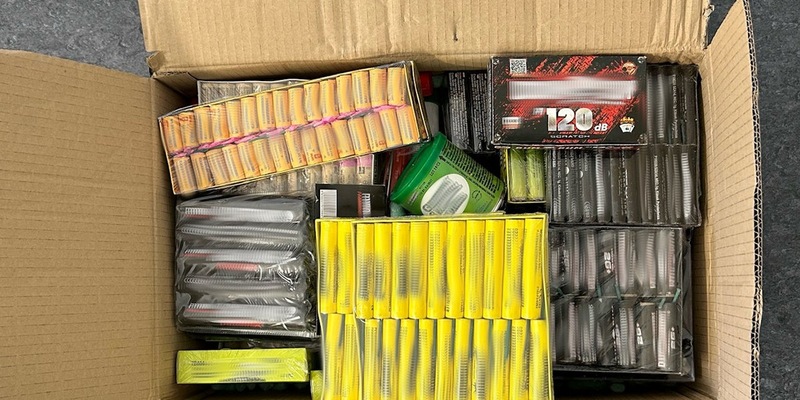 HZA-GI: Zoll warnt: Hände weg vor gefährlichem Feuerwerk aus dem Ausland - Foto: presseportal.de