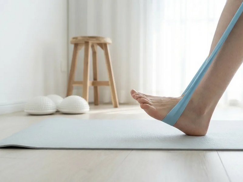 Sprunggelenk-Mobilität wird zum Longevity-Trend 2025 - Foto: über boerse-global.de