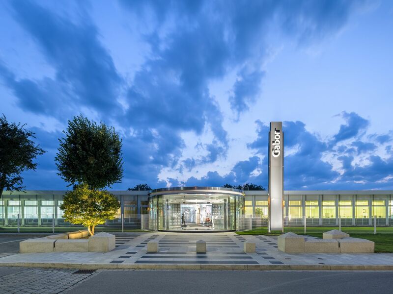  Der in Rosenheim ansässige Schuhhersteller ist vor allem für seine Damenschuhe bekannt.  - Foto: Stefan Schilling/Gabor/dpa