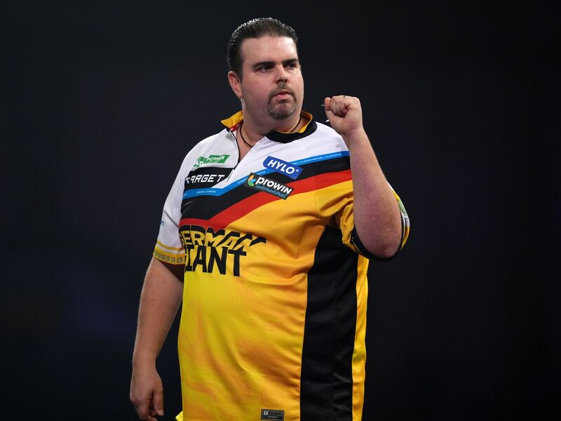 Der frühere WM-Halbfinalist beim Einlauf. - Foto: John Walton/PA Wire/dpa