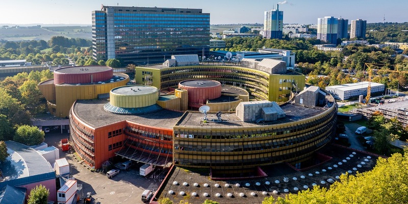 ZDF Erfolgreich auf allen Kanälen in 2025 / ZDF erreicht 82 Prozent der Bevölkerung mit starkem Informations- und Unterhaltungsangebot - Foto: presseportal.de