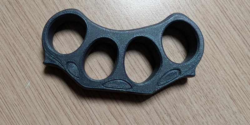 BPOL NRW: Bundespolizei findet Schlagring bei einem 14-Jährigen - Foto: presseportal.de