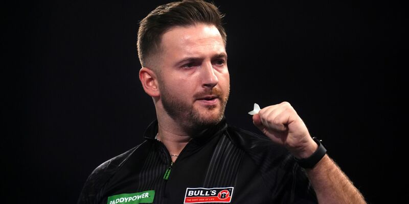 Peter Wright startete schwach in die Partie - und wurde noch schwächer. - Foto: Adam Davy/PA Wire/dpa