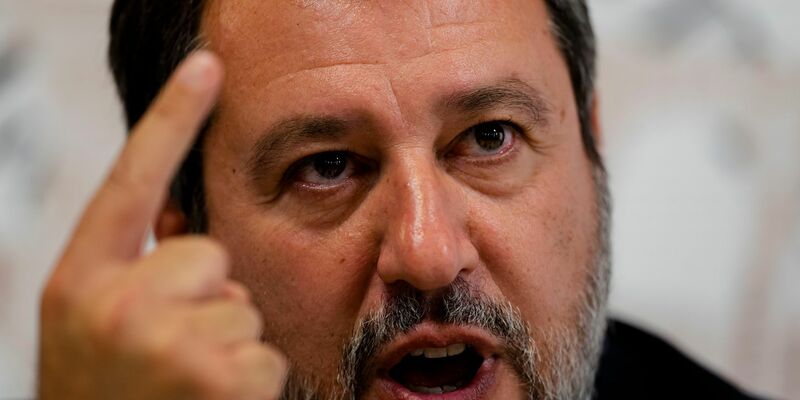 Matteo Salvini spricht erneut von «Schande». (Archivbild) - Foto: Domenico Stinellis/AP/dpa