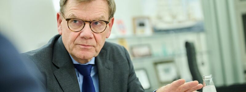 Deutschland wird sich nach den Worten von Außenminister Johann Wadephul (CDU) absehbar nicht an einer internationalen Stabilisierungstruppe für den Gazastreifen beteiligen.  - Foto: Annette Riedl/dpa