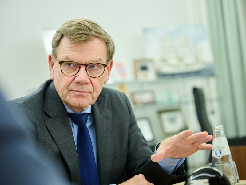 Außenminister Johann Wadephul (CDU) verurteilt die von der US-Regierung verhängten Einreiseverbote gegen die Geschäftsführerinnen der deutschen Hilfsorganisation HateAid. - Foto: Annette Riedl/dpa