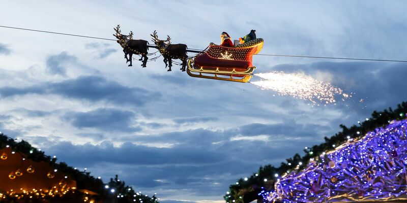 Alle Jahre wieder lässt sich die Flugroute des Weihnachtsmannes im Internet verfolgen. (Symbolbild) - Foto: Cyril Zingaro/KEYSTONE/dpa