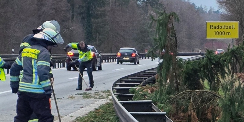 FW-Radolfzell: Stürmische Weihnacht - Foto: presseportal.de