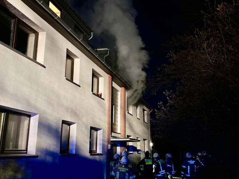 FW Lehrte: Drei Einsätze am 1. Weihnachtsfeiertag für die ehrenamtlichen Feuerwehrkräfte im Stadtgebiet Lehrte - Foto: presseportal.de