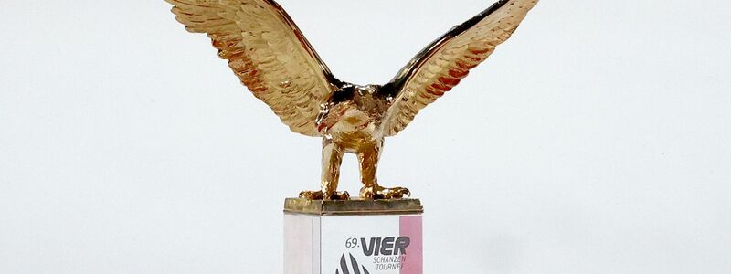 Der goldene Adler wird für den Tournee-Sieger verliehen. (Archivbild) - Foto: Daniel Karmann/dpa