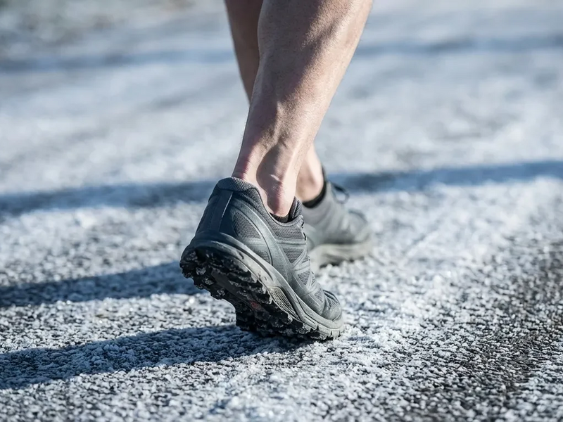 Peroneus-Muskeln: Unsichtbarer Schutz vor Glatteis-Stürzen - Foto: über boerse-global.de
