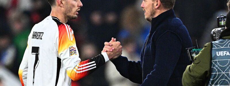 Bundestrainer Julian Nagelsmann (r) musste in diesem Länderspiel-Jahr komplett auf Kai Havertz verzichten. (Archivbild) - Foto: Tom Weller/dpa