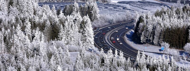 Die drei Weihnachtstage vom 24. bis 26. Dezember waren in Deutschland im Mittel so kalt wie seit dem Jahr 2010 nicht mehr. - Foto: Karl-Josef Hildenbrand/dpa