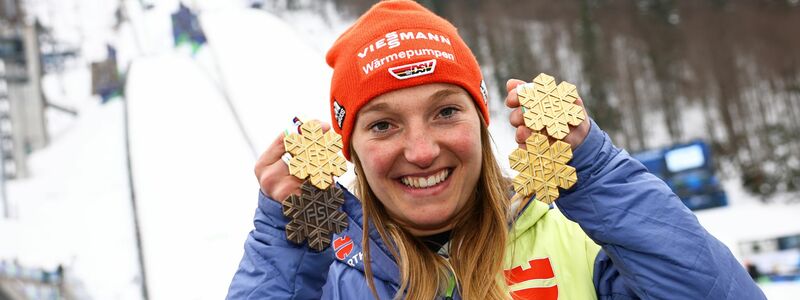 Katharina Schmid beendet ihre Karriere. (Archivbild) - Foto: Daniel Karmann/dpa