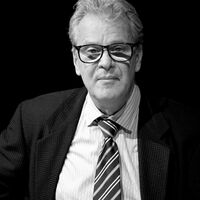 Der Schauspieler Peter Sattmann während einer Probe zum Theaterstück «Love Letters» im Schlosspark Theater in Berlin im Jahr 2009. (Archivbild). - Foto: picture alliance / dpa