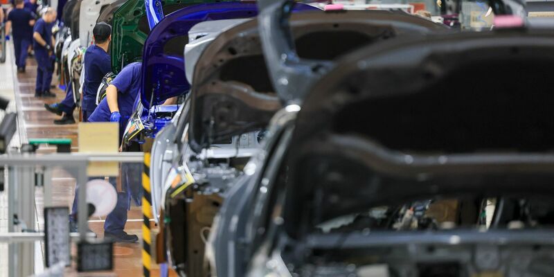 Die positive Entwicklung der Produktion im November ist nach Angaben der Statistiker maßgeblich auf Zuwächse in der Automobilindustrie zurückzuführen. (Archivbild) - Foto: Jan Woitas/dpa