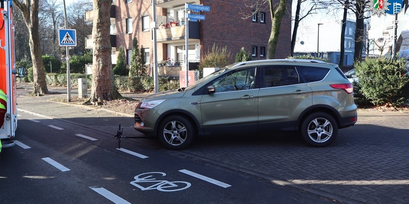 POL-OB: E-Scooter-Fahrer (15) angefahren - Scooter frisiert, Kennzeichen entwendet - Foto: presseportal.de