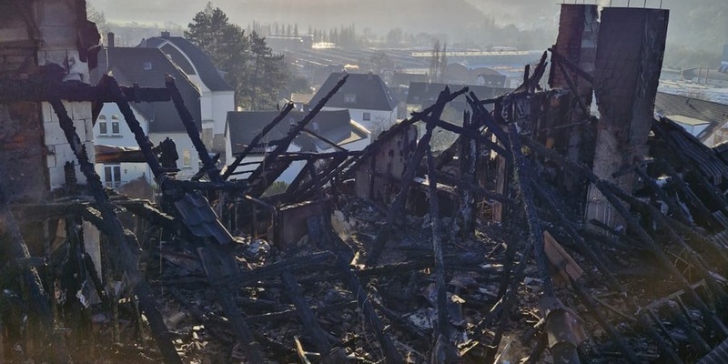 FW-EN: ABSCHLUSSMELDUNG: Dachstuhlbrand in Wetter (Ruhr) - Foto: presseportal.de