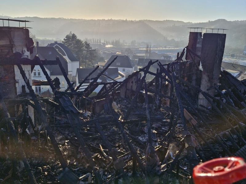 FW-EN: ABSCHLUSSMELDUNG: Dachstuhlbrand in Wetter (Ruhr) - Foto: presseportal.de