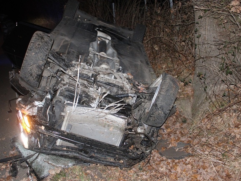 POL-MI: Fahranfänger verliert Kontrolle - Foto: presseportal.de
