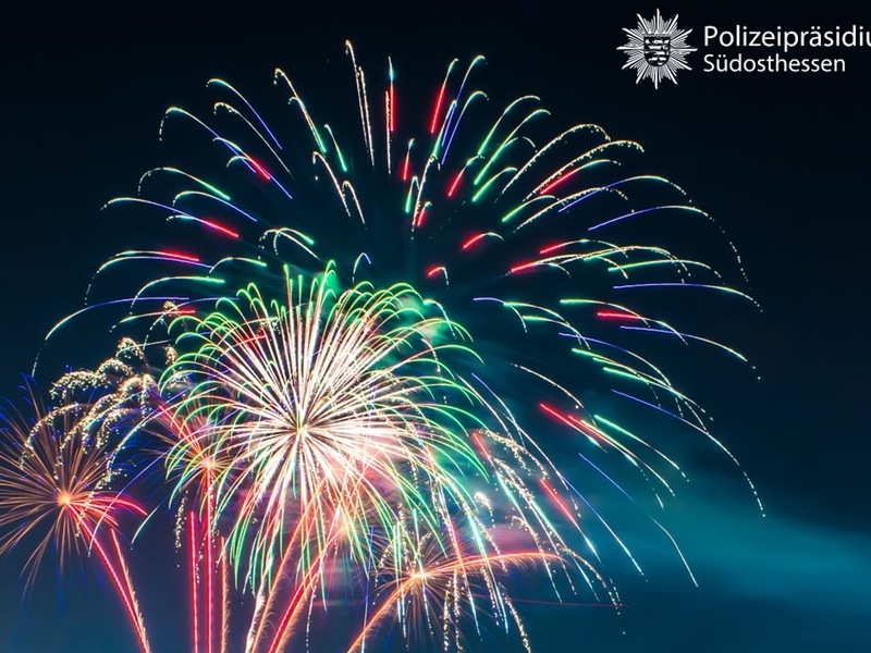 POL-OF: Mit Sicherheit ins neue Jahr: Polizeipräsidium Südosthessen verstärkt Präsenz in der Silvesternacht und setzt auf verantwortungsvolles Feiern - Foto: presseportal.de