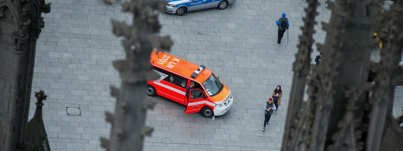 Die Übergriffe der Kölner Silvesternacht vor zehn Jahren ereigneten sich auf dem Platz zwischen Hauptbahnhof und Dom. (Archivbild) - Foto: picture alliance / Rolf Vennenbernd/dpa