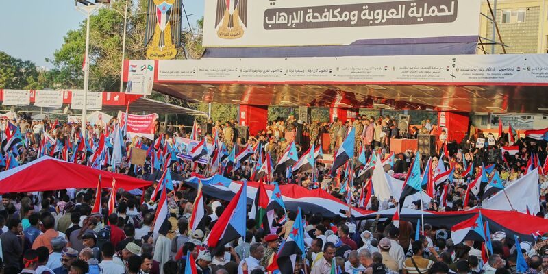 Im Jemen hat die Regierung das Verteidigungsabkommen mit den Emiraten beendet. (Archivbild) - Foto: Uncredited/AP/dpa