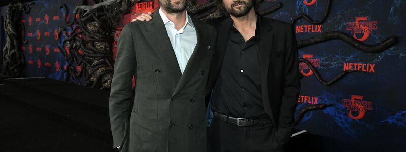 Die 41 Jahre alten Zwillingsbrüder Matt (links) und Ross Duffer sind die Schöpfer der Netflix-Kultserie «Stranger Things». (Archivbild) - Foto: -/Netflix/dpa