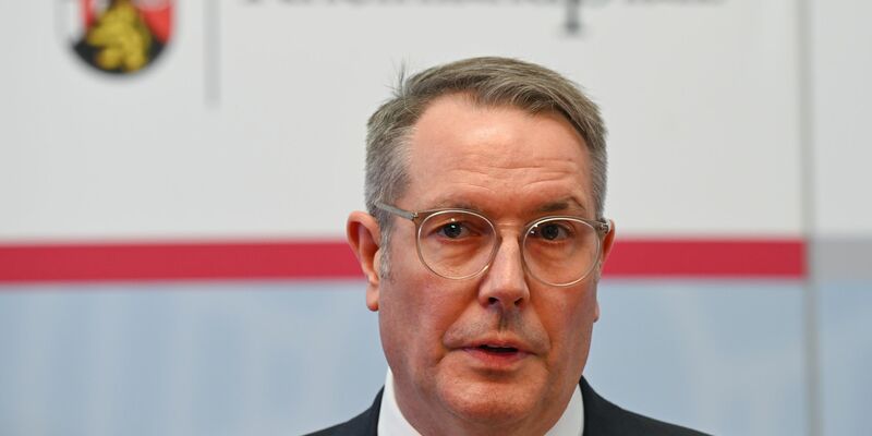Schweitzer will keinen Stillstand bei SPD. (Archivbild) - Foto: Arne Dedert/dpa