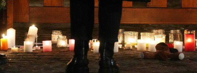 Anwohner von Crans-Montana sind fassunglos. - Foto: Antonio Calanni/AP/dpa