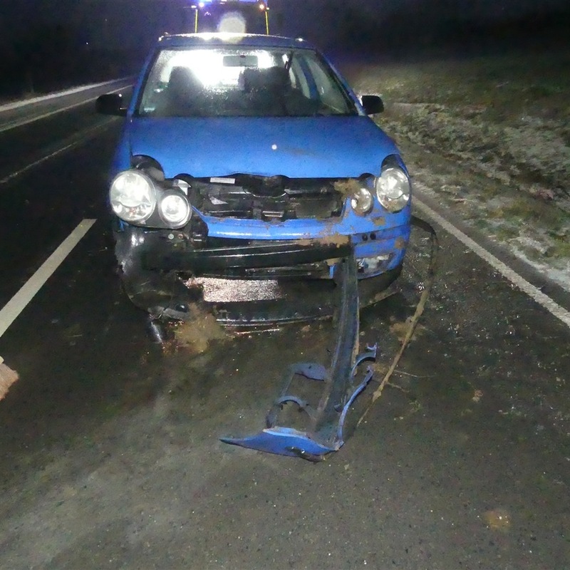 POL-GM: Auto kommt von der Straße ab - Foto: presseportal.de