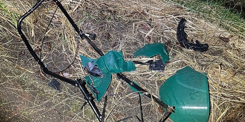 POL-AUR: Hage - Einbrüche / Krummhörn - Sachbeschädigung / Ihlow - Gegen Baum geprallt / Rechtsupweg - Gartengerät verloren und Unfall verursacht (mit Foto) - Foto: presseportal.de