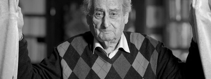  Walter Schultheiß war auch Maler. (Archivbild) - Foto: Marijan Murat/dpa