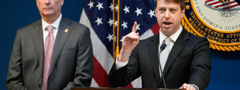 Der Jugendliche soll sich über soziale Medien radikalisiert haben.  - Foto: Erik Verduzco/AP/dpa