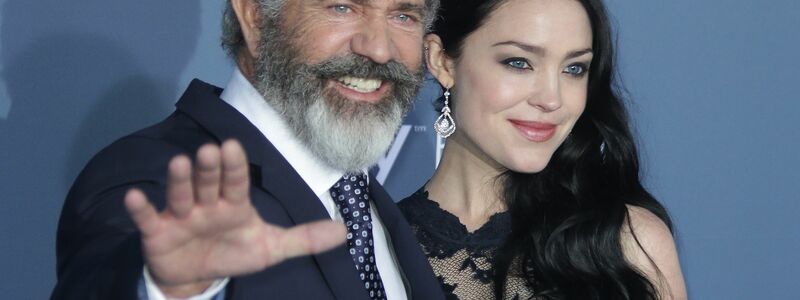 Mel Gibson und seine damalige Partnerin Rosalind Ross im Jahr 2016. (Archivbild) - Foto: picture alliance / dpa