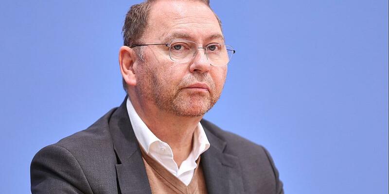 Frank Werneke (Archiv) - Foto: über dts Nachrichtenagentur