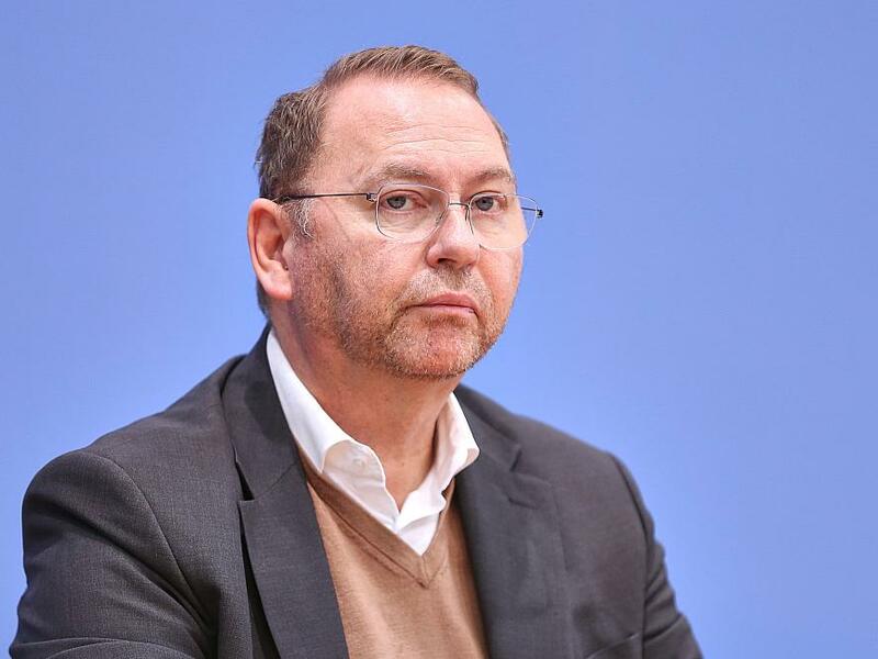 Frank Werneke (Archiv) - Foto: über dts Nachrichtenagentur