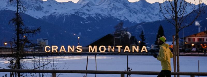 In dem Skiort kam es zu einer der größten Katastrophen der Schweizer Geschichte.  - Foto: Baz Ratner/AP/dpa
