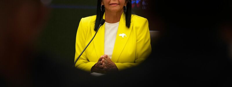 Vizepräsidentin Rodríguez gibt sich bislang unbeugsam. - Foto: Ariana Cubillos/AP/dpa