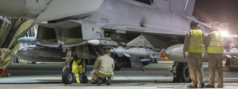 Erste Auswertungen deuteten auf einen Erfolg der Operation hin. (Handout) - Foto: Sgt Lee Goddard/Ministry of Defence/PA/dpa