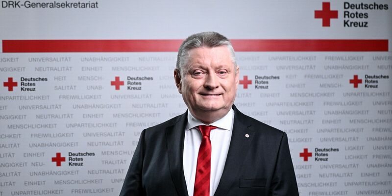 DRK-Präsident Hermann Gröhe fordert mehr Geld für den Bevölkerungsschutz. (Archivbild) - Foto: Britta Pedersen/dpa