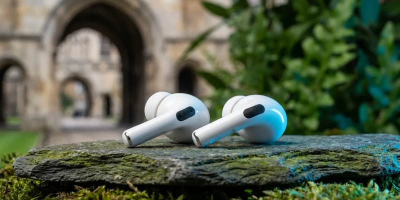 Apple AirPods Pro 3: Kamera-Ohrhörer sollen die Welt erklären - Foto: über boerse-global.de