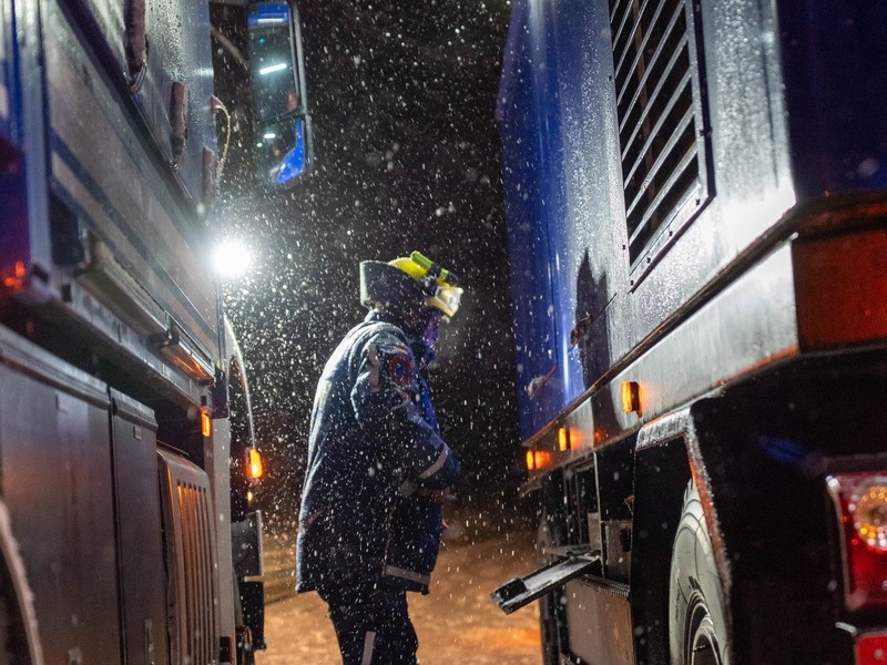 THW LVBEBBST: Großflächiger Stromausfall im Südwesten Berlins - THW unterstützt mit Notstrom und Notrufannahmestellen - Foto: presseportal.de
