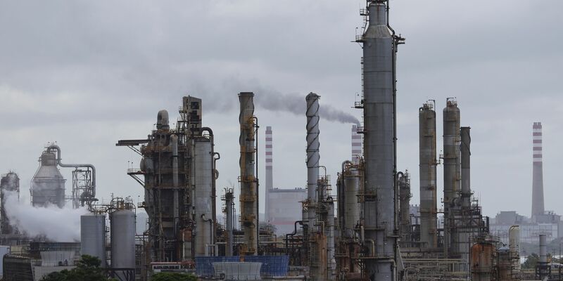 Aus Venezuela kommt nur etwa ein Prozent der weltweiten Ölproduktion. - Foto: Jesus Vargas/dpa