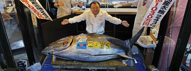Für den Betreiber einer Sushi-Restaurantkette ist der gezahlte Rekordpreis eine geschickte PR-Aktion. - Foto: -/kyodo/dpa
