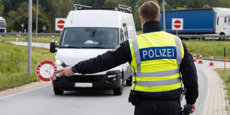 BPOLI LUD: 25 Fahndungserfolge - In Grenzkontrolle Gesuchte aus 8 Nationen festgestellt - Foto: presseportal.de